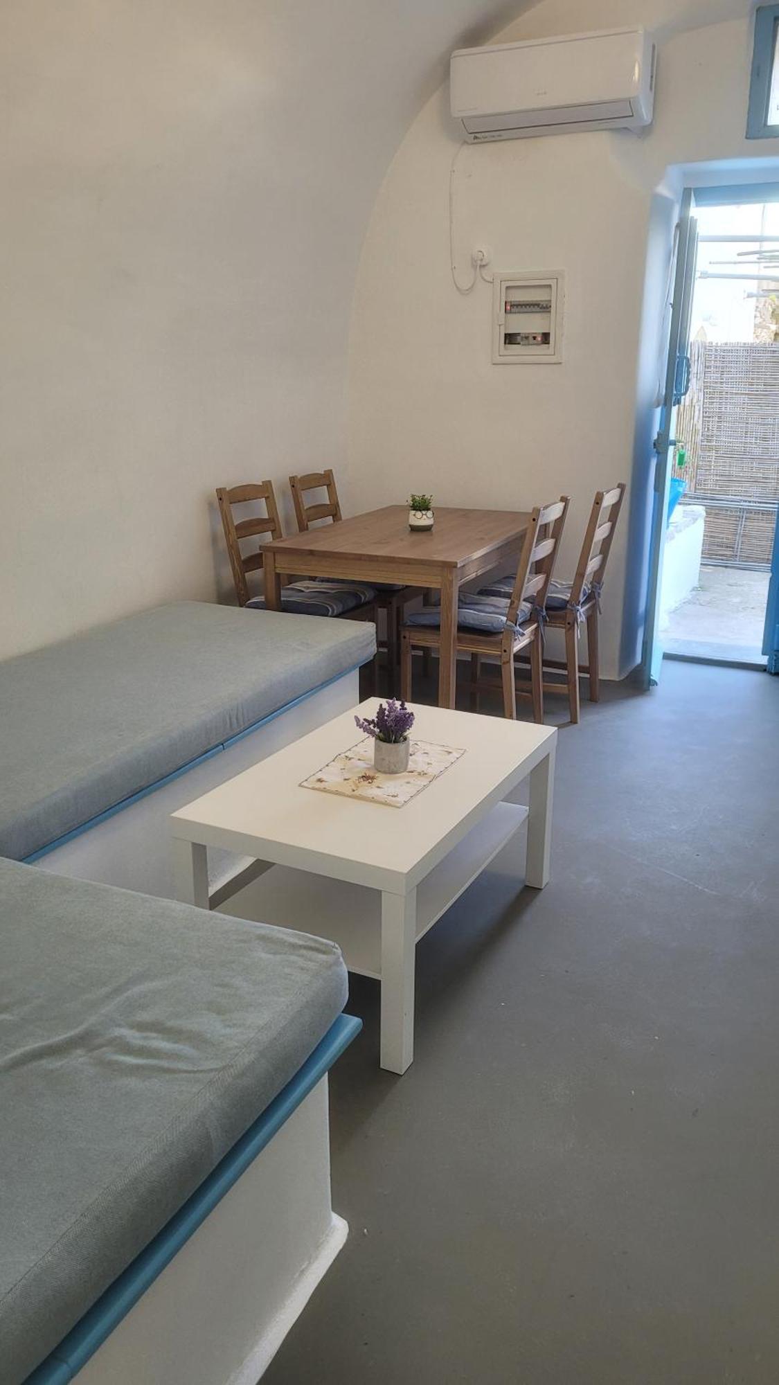 Kamaraki Grande Aroniadika Apartment Kythira Town Exterior photo